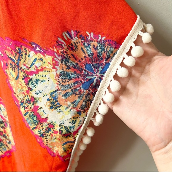 Gianni Bini red abstract medallion print kimono style cover up with pompom trim - Picture 3 of 7